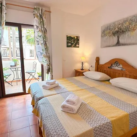 Apartment In Residencial La Fuente