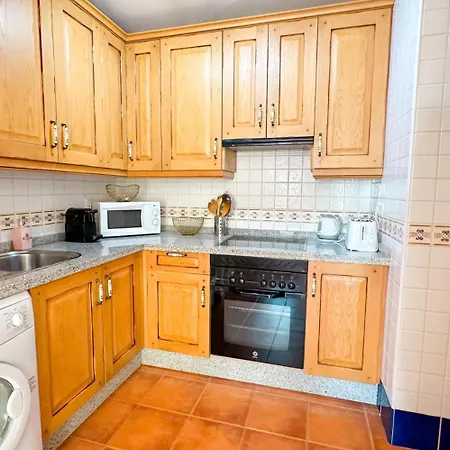 Apartment In Residencial La Fuente Frigiliana