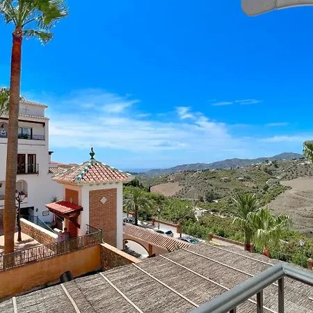 Apartment In Residencial La Fuente